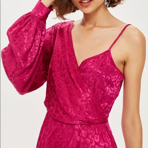 TOPSHOP One-Shoulder Drop Jacquard Dress - Picture 5 of 8